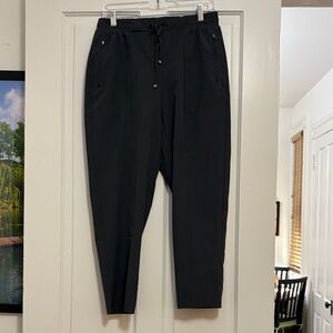 Lou & Grey Charcoal Joggers